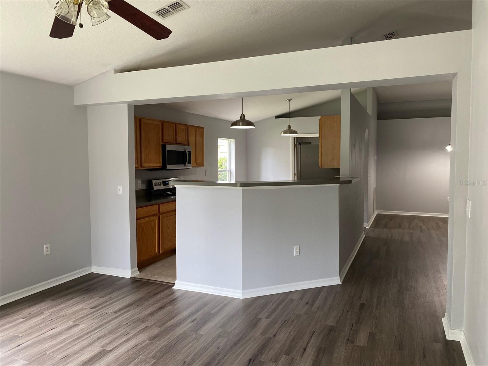 2210 NICOLLETT WAY, LEESBURG, FL, 34748