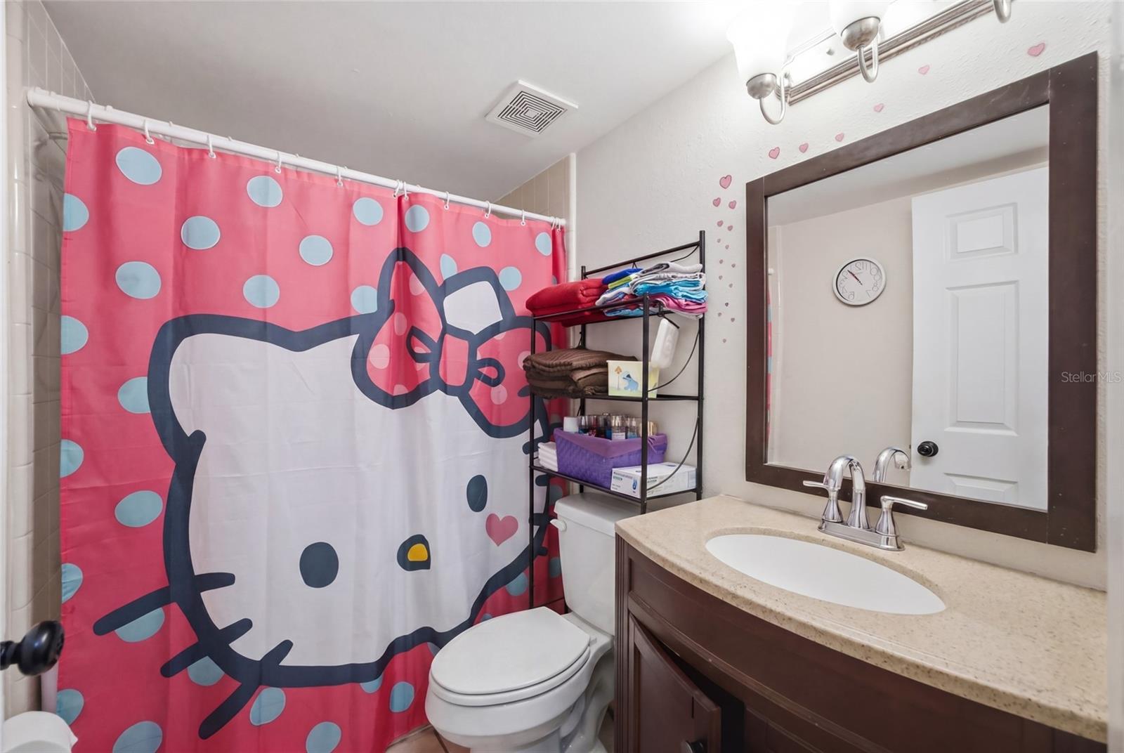 4005 TUMBLE WOOD TRL #101, TAMPA, FL, 33613