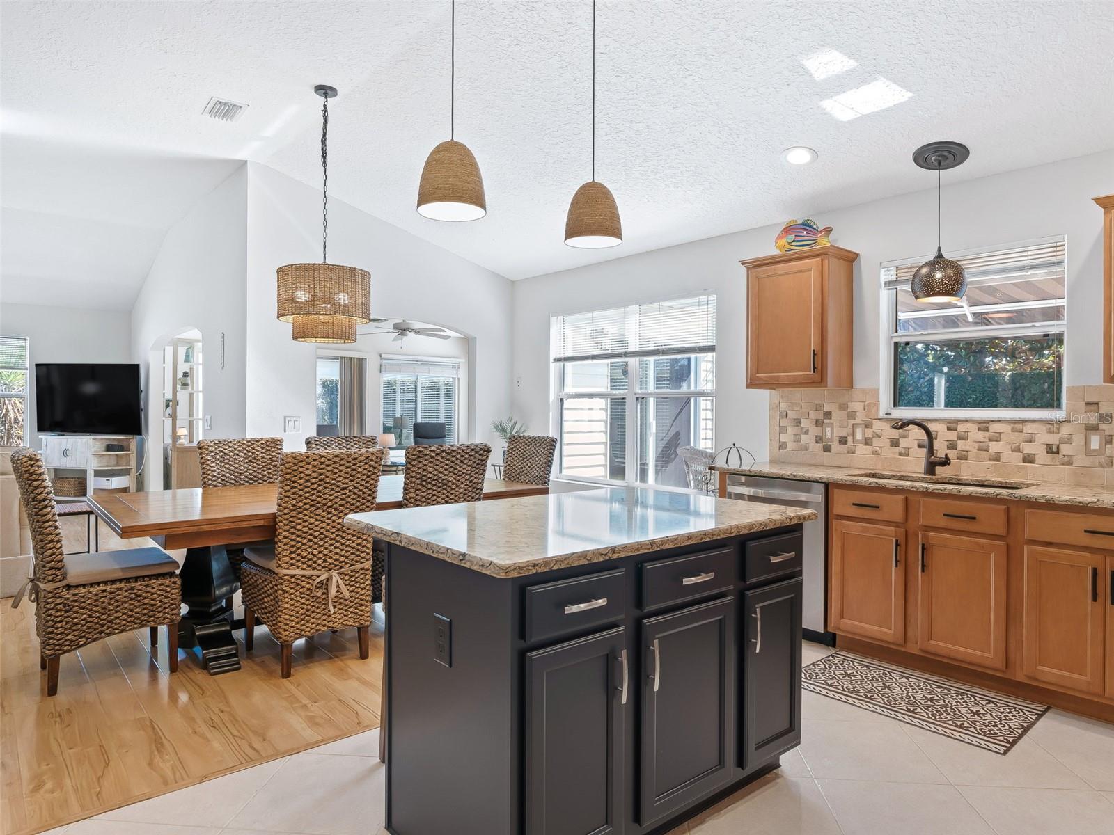 949 TANGLEWOOD PL, THE VILLAGES, FL, 32162