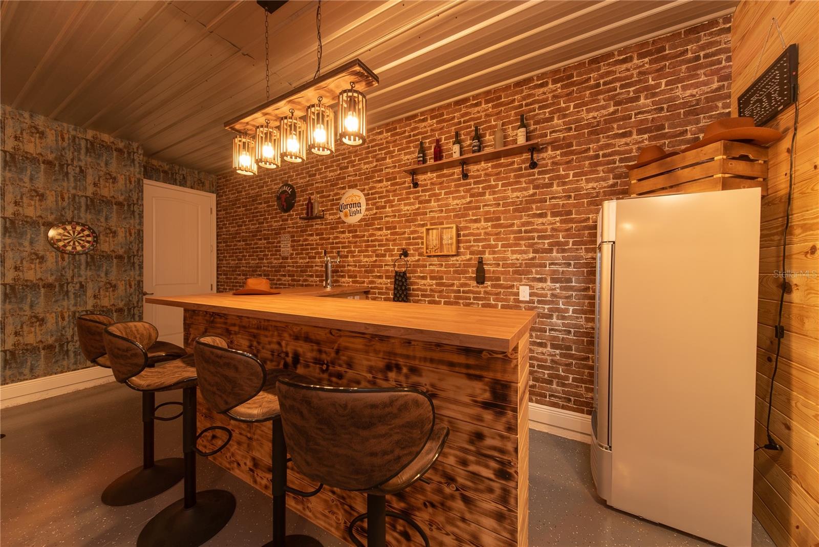 256 AUBURN AVE, KISSIMMEE, FL, 34747