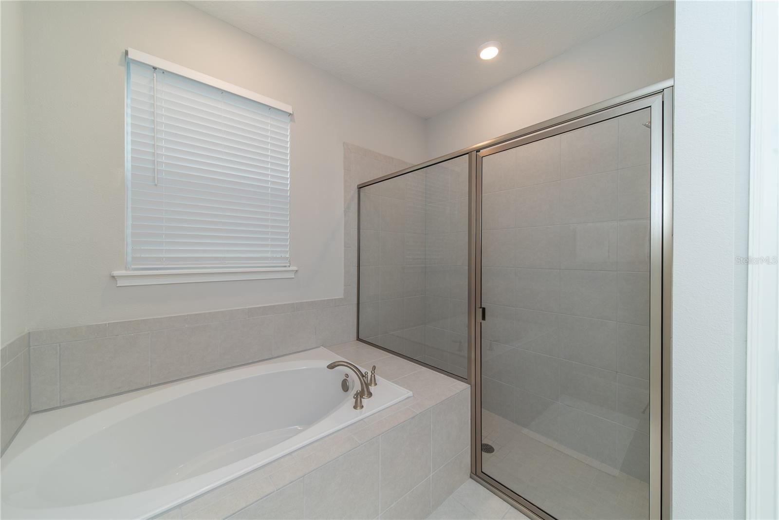 256 AUBURN AVE, KISSIMMEE, FL, 34747