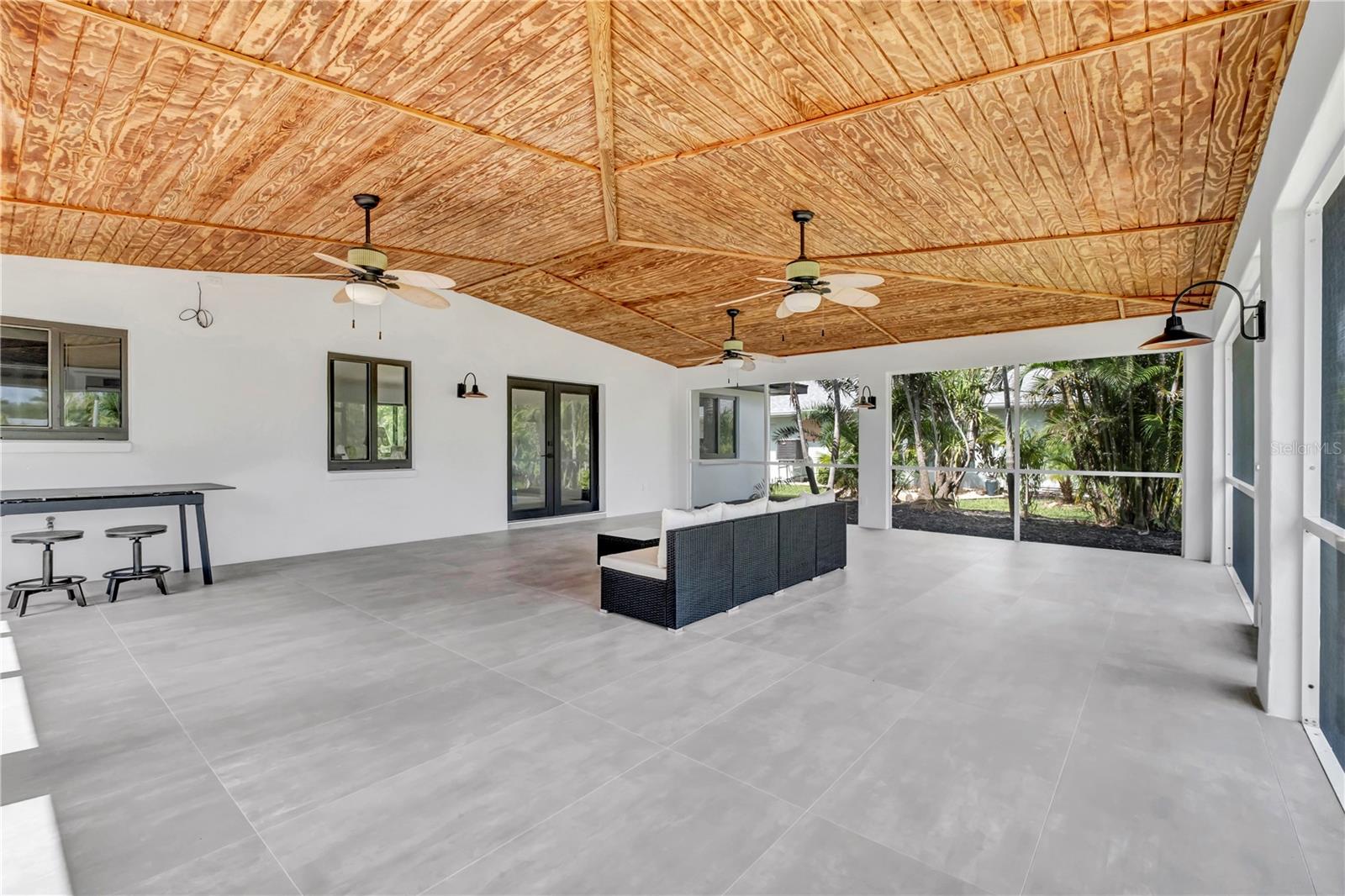 15180 LYNEBURG AVE, PORT CHARLOTTE, FL, 33981