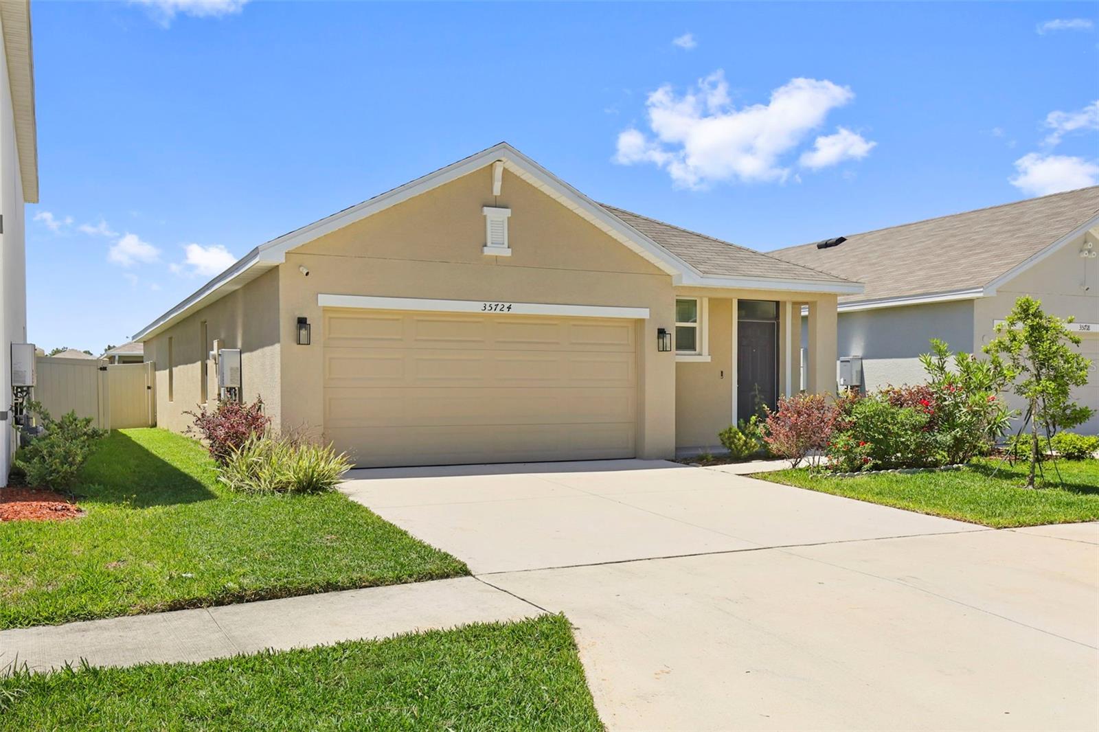 35724 SUNFLOWER HILL DR, ZEPHYRHILLS, FL, 33541