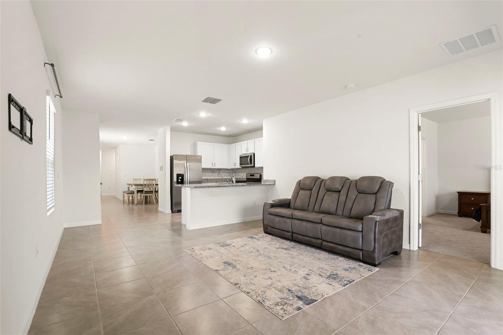 35724 SUNFLOWER HILL DR, ZEPHYRHILLS, FL, 33541