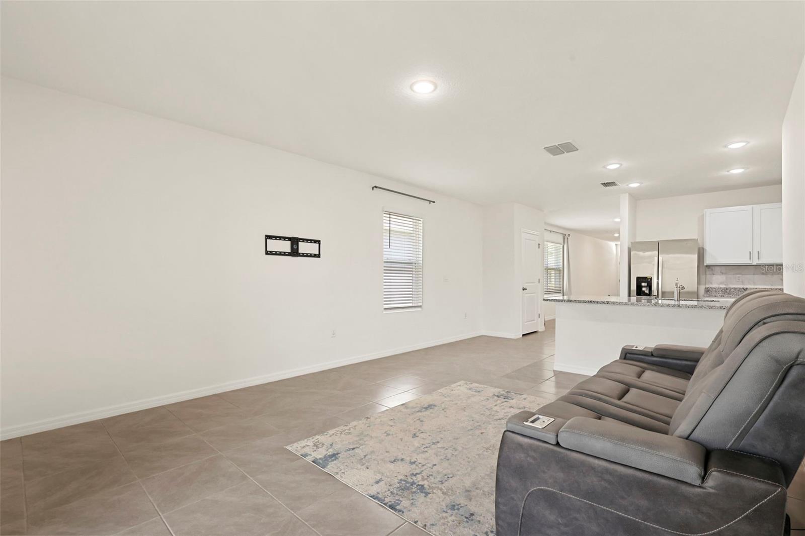 35724 SUNFLOWER HILL DR, ZEPHYRHILLS, FL, 33541