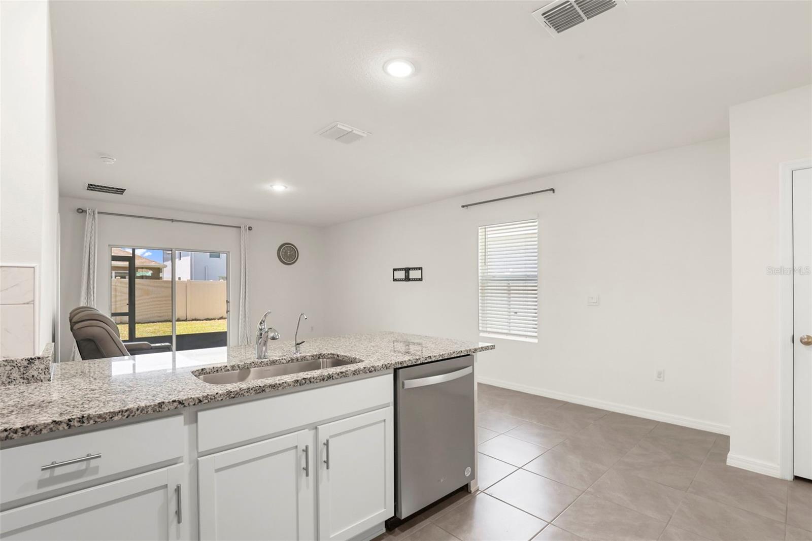 35724 SUNFLOWER HILL DR, ZEPHYRHILLS, FL, 33541