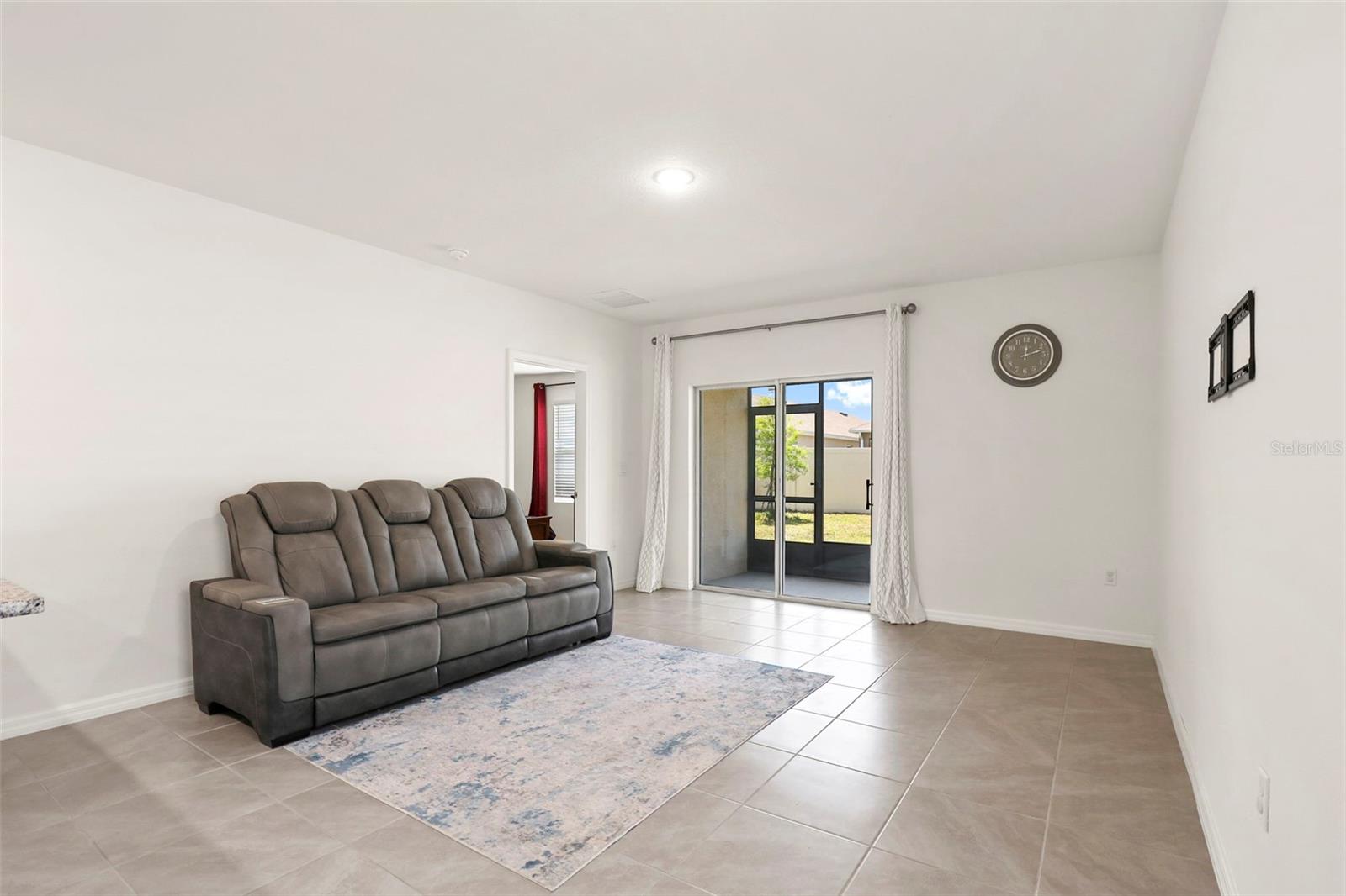 35724 SUNFLOWER HILL DR, ZEPHYRHILLS, FL, 33541