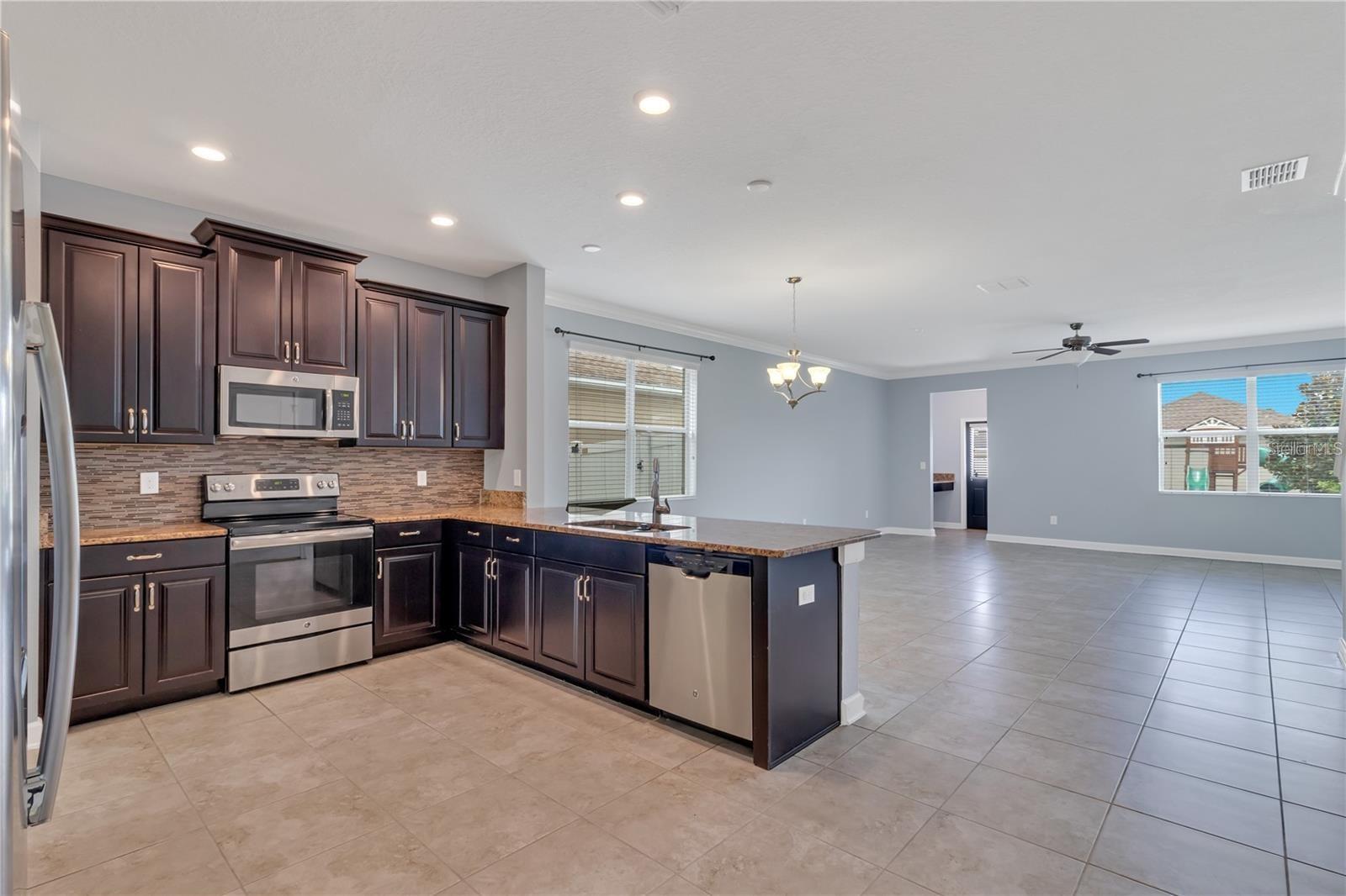 9892 PECAN HICKORY WAY, ORLANDO, FL, 32832