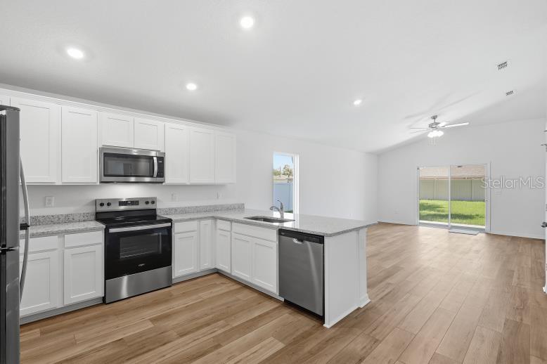 48 PRATTWOOD LN, PALM COAST, FL, 32164