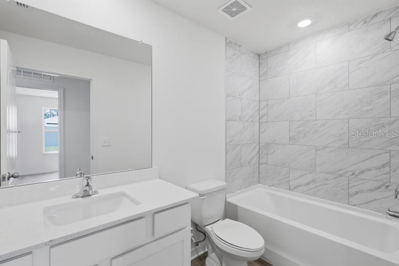 48 PRATTWOOD LN, PALM COAST, FL, 32164