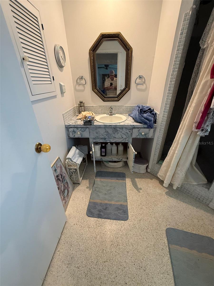 1032 WINSOME RD, NORTH FORT MYERS, FL, 33903