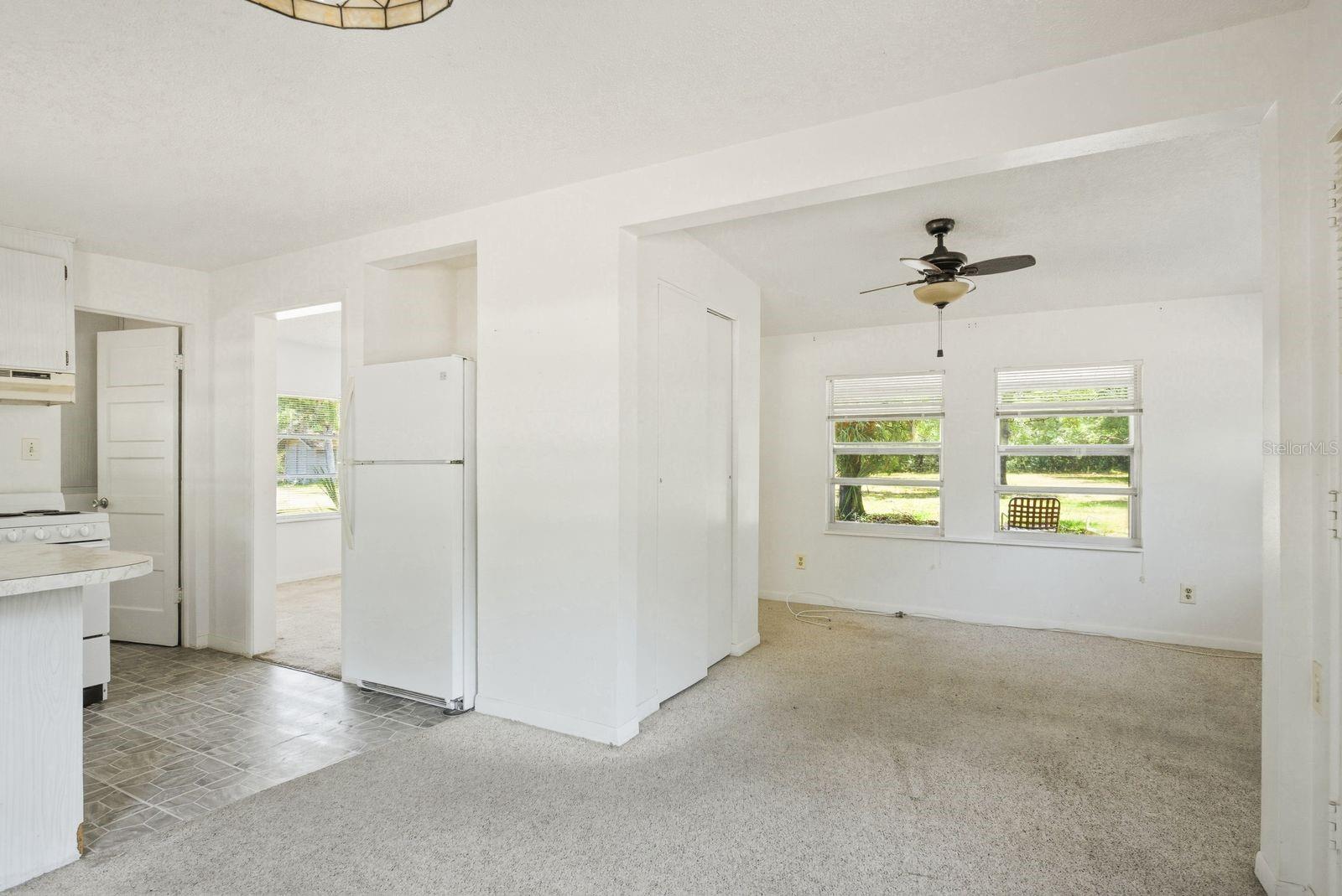 11405 OAK LN, LARGO, FL, 33778