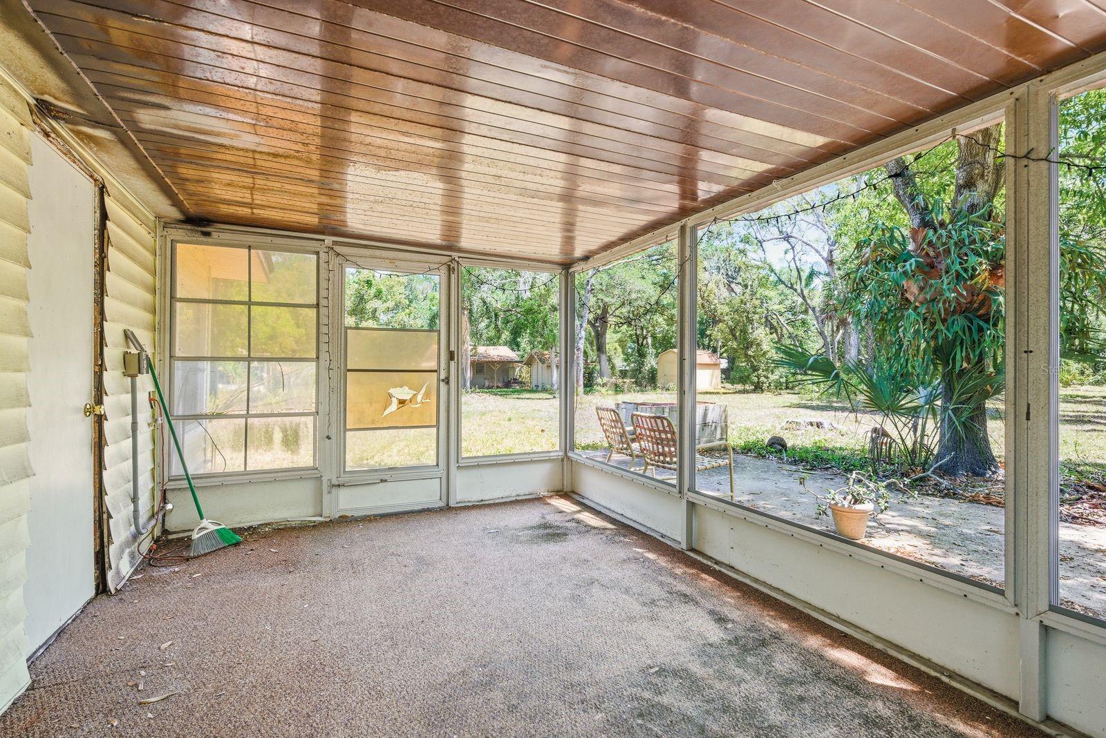 11405 OAK LN, LARGO, FL, 33778