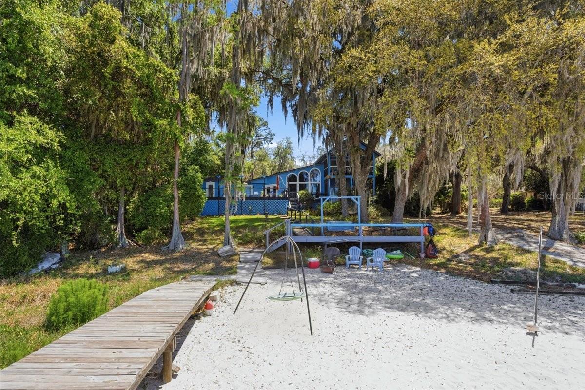 8386 AUSTIN RD, MELROSE, FL, 32666