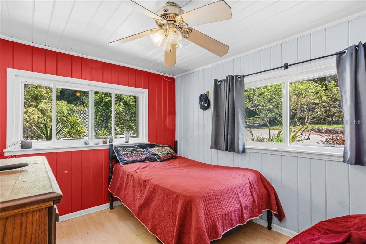 8386 AUSTIN RD, MELROSE, FL, 32666