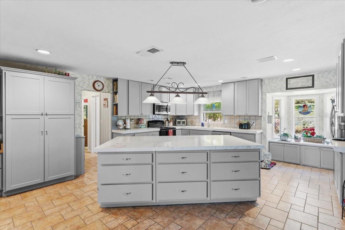 8386 AUSTIN RD, MELROSE, FL, 32666