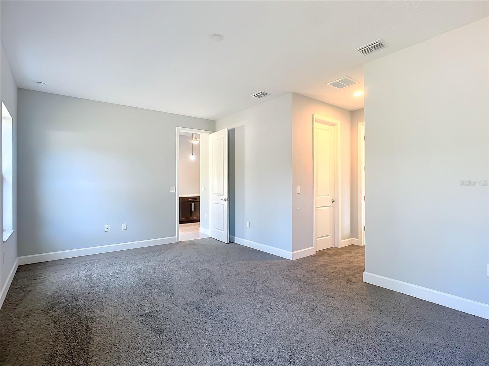 16 EGAN DR, PALM COAST, FL, 32164