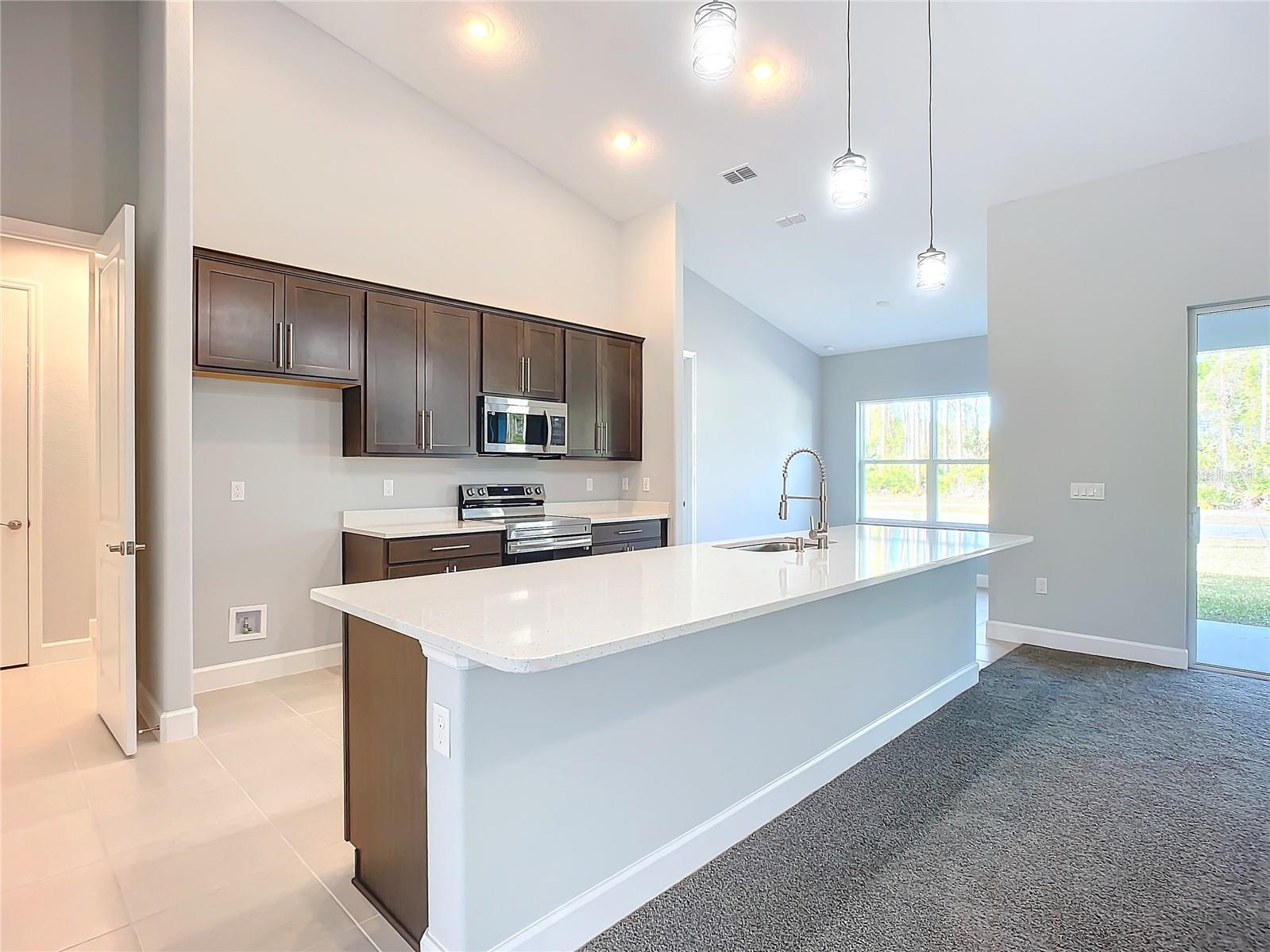 16 EGAN DR, PALM COAST, FL, 32164