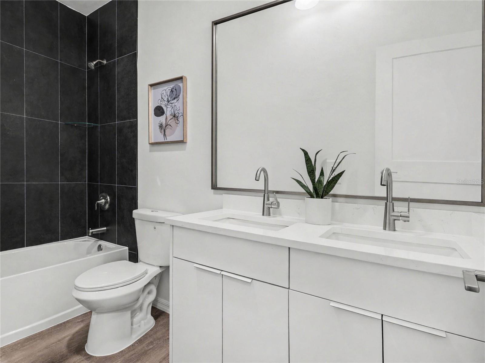 1727 NE 12TH TER, CAPE CORAL, FL, 33909