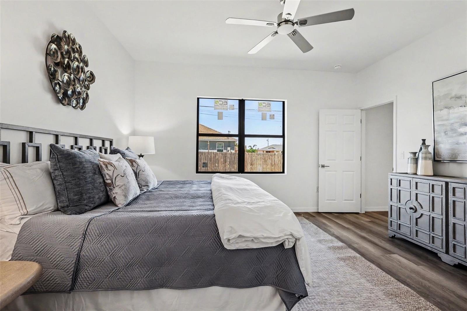 1727 NE 12TH TER, CAPE CORAL, FL, 33909