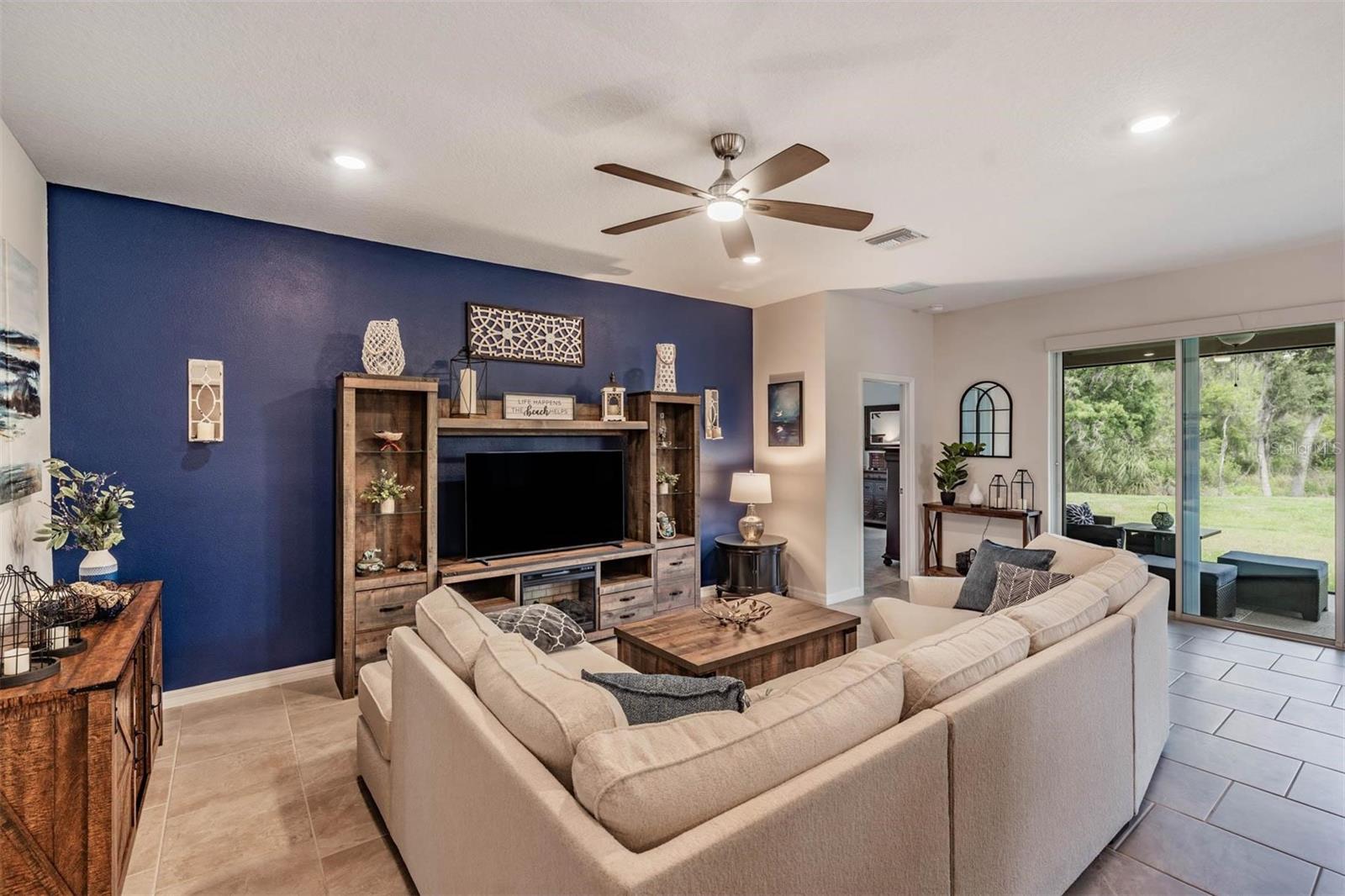 6862 BROAD RIVER AVE, LAND O LAKES, FL, 34638