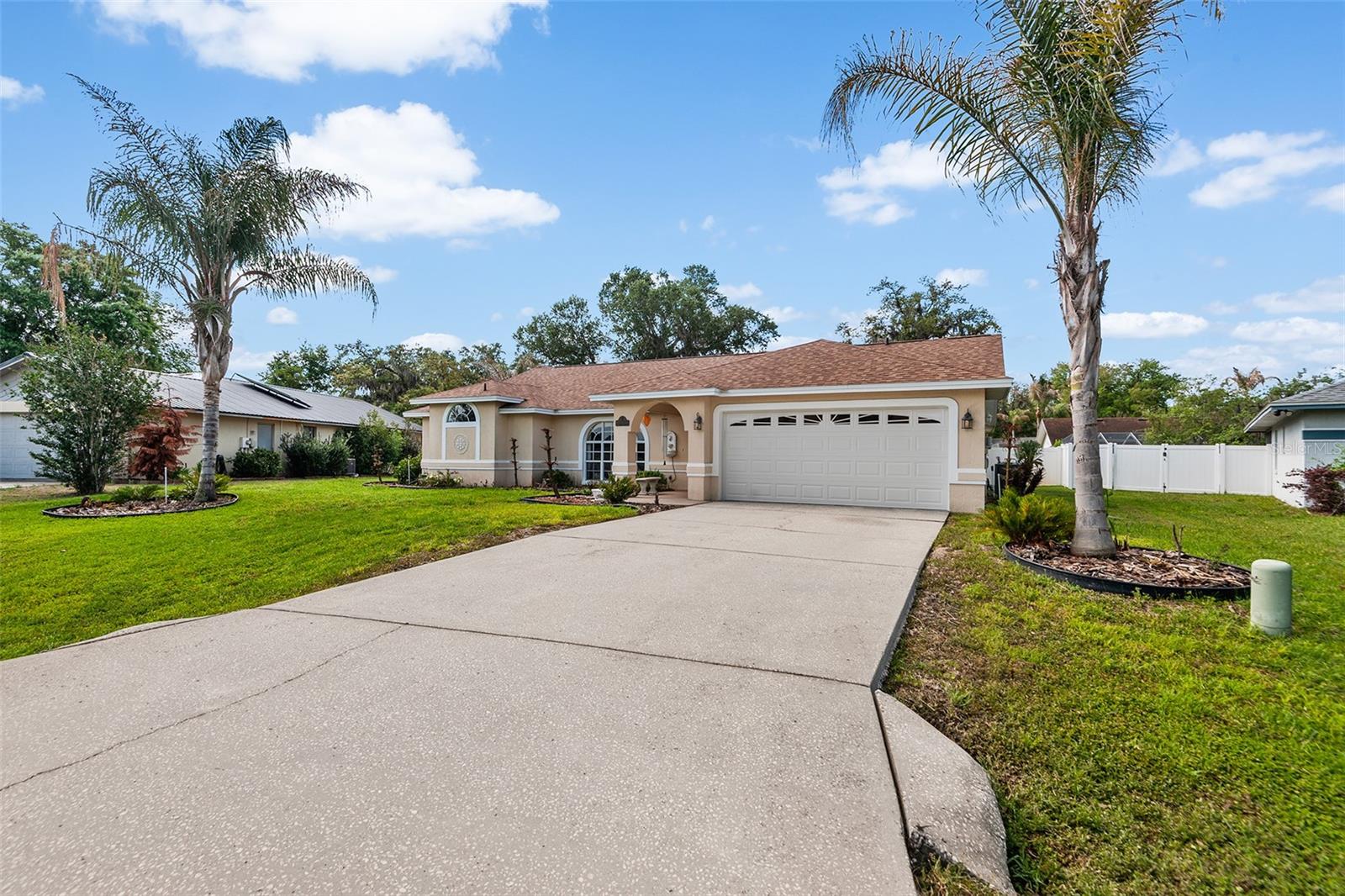 1557 KINSMAN WAY, LAKELAND, FL, 33809