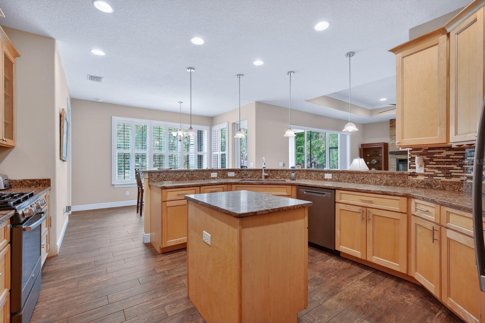 1806 GLENWOOD OAKS LN, DELAND, FL, 32720