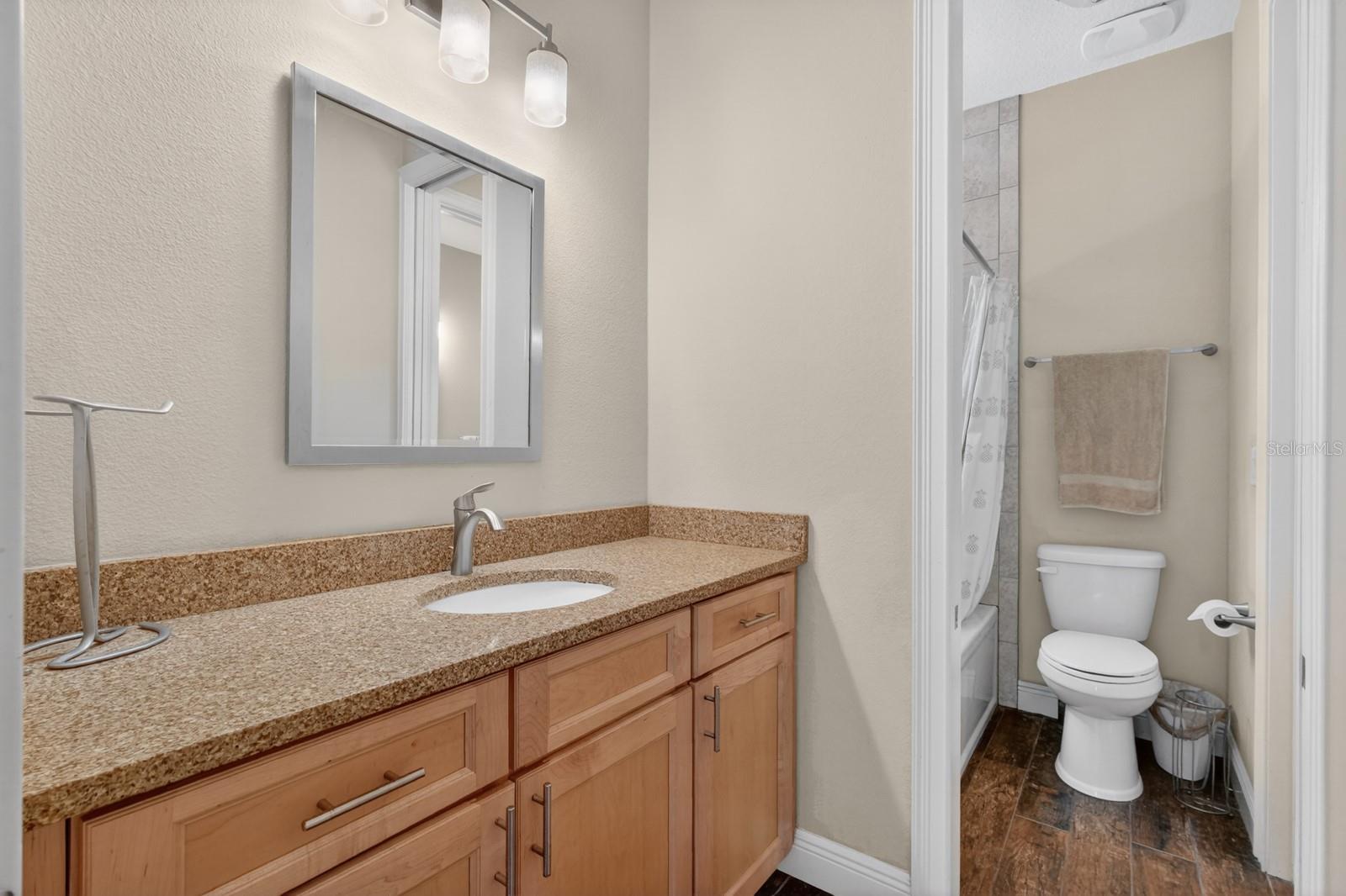 1806 GLENWOOD OAKS LN, DELAND, FL, 32720