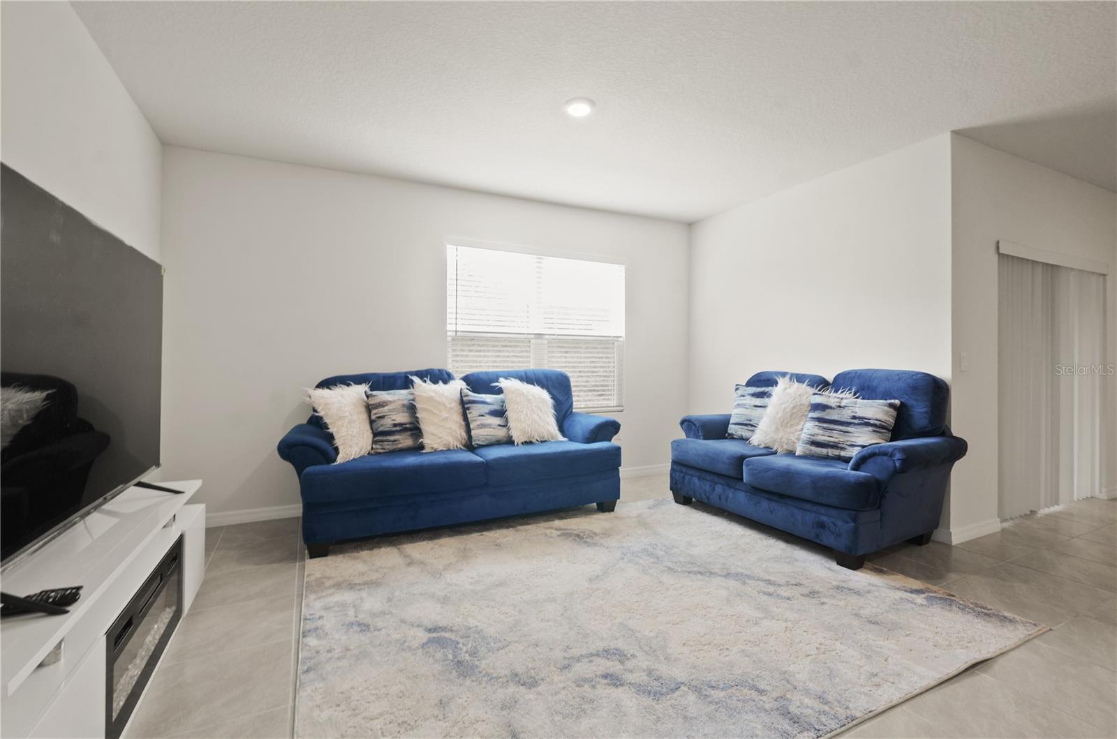 3235 BLUE CRAB DR, TAVARES, FL, 32778