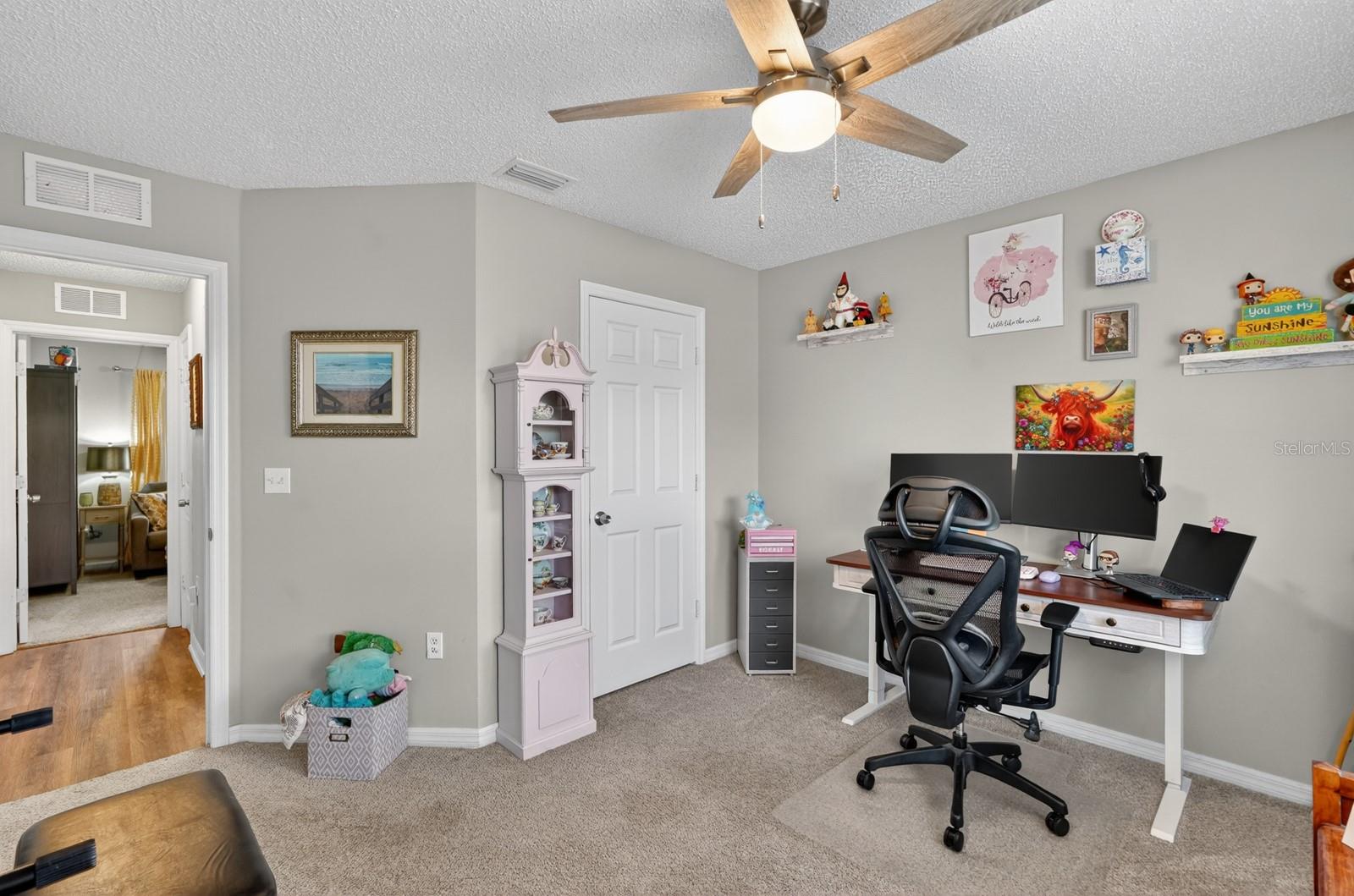 27 LYNDENHURST LN, PALM COAST, FL, 32137