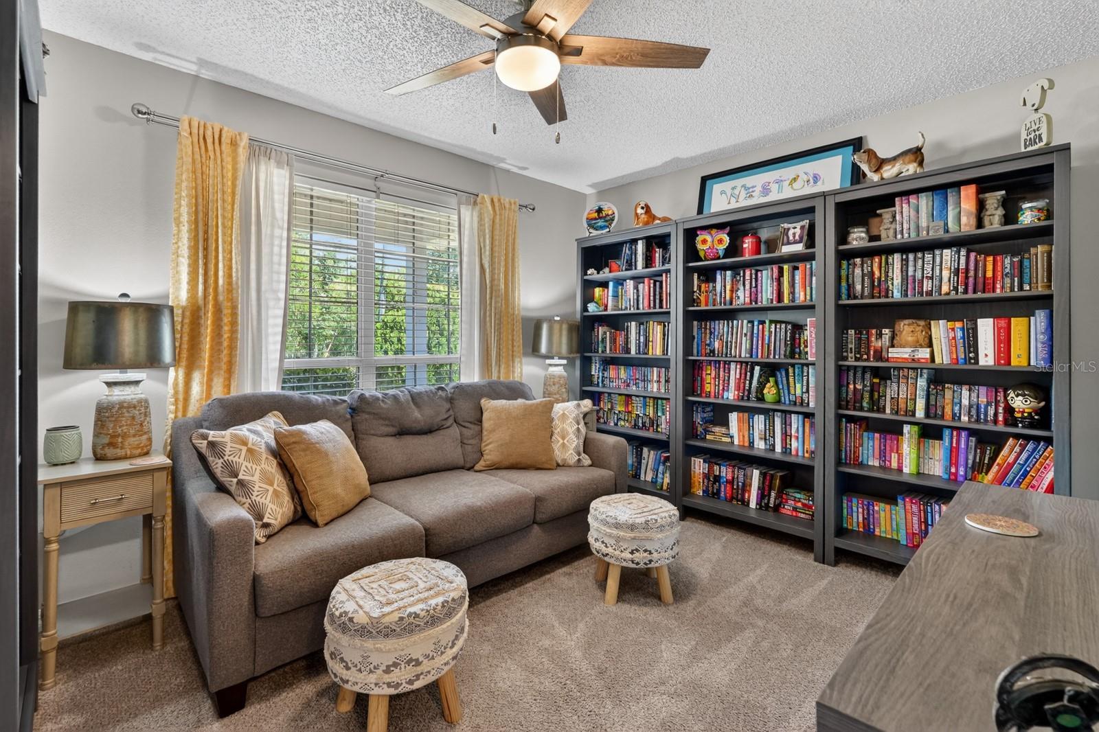 27 LYNDENHURST LN, PALM COAST, FL, 32137