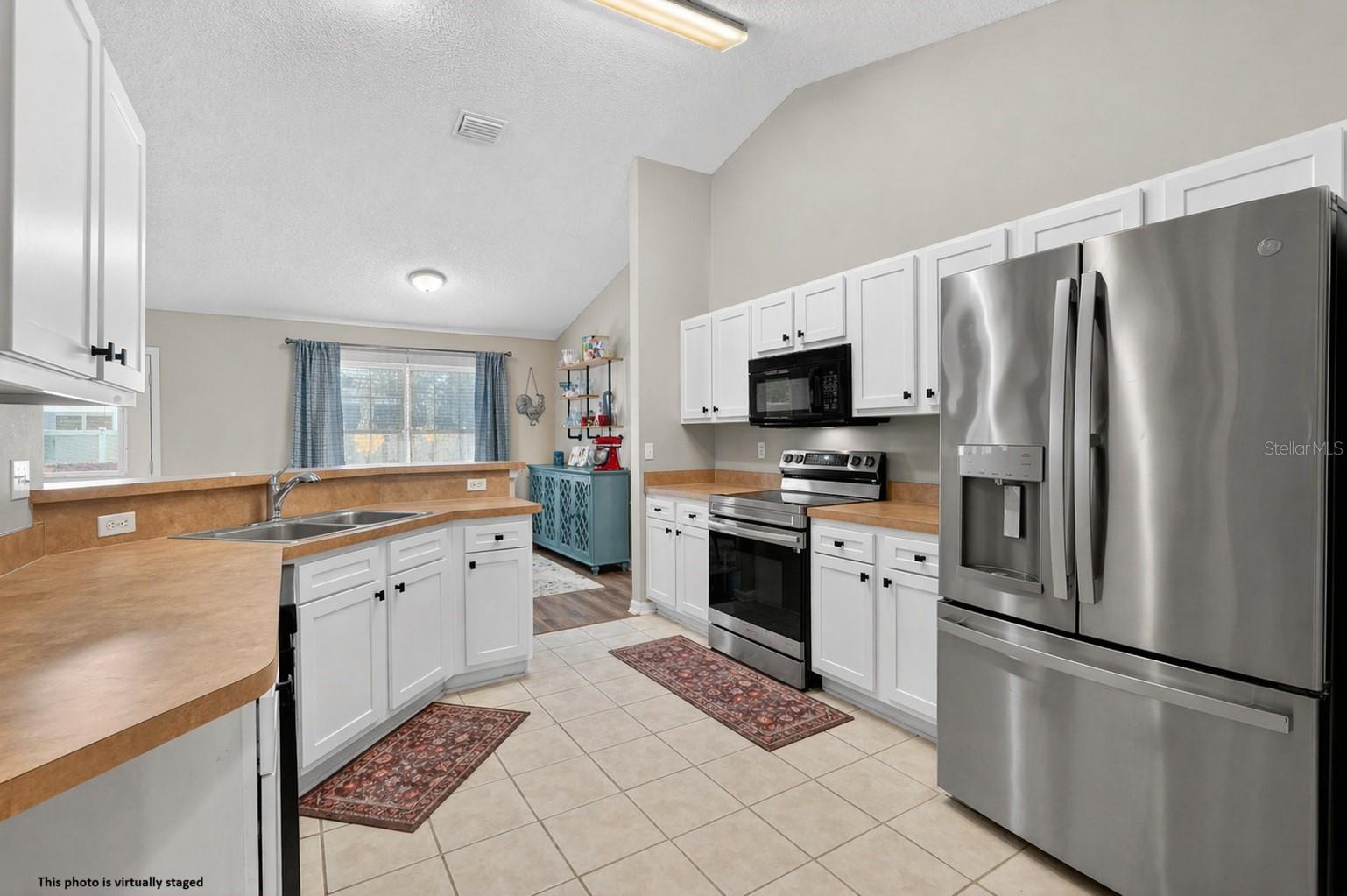 27 LYNDENHURST LN, PALM COAST, FL, 32137