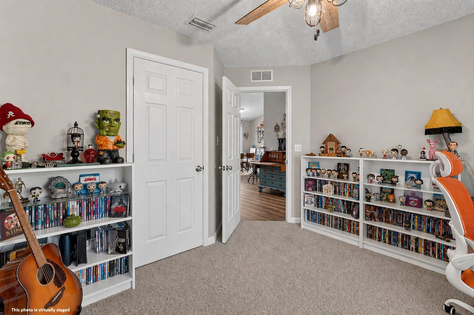 27 LYNDENHURST LN, PALM COAST, FL, 32137