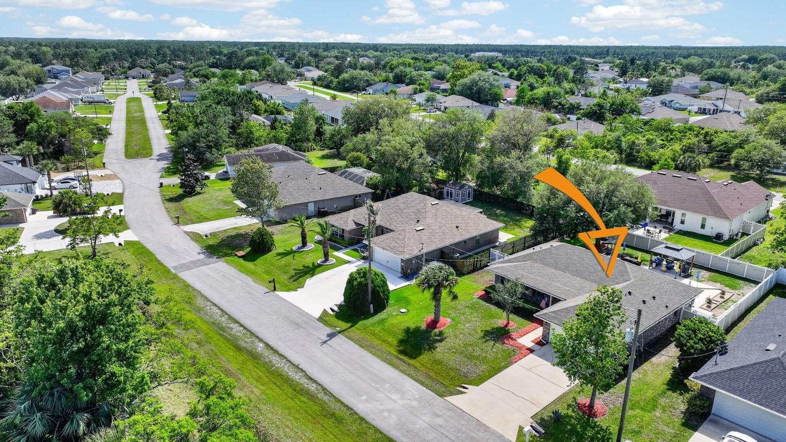 27 LYNDENHURST LN, PALM COAST, FL, 32137