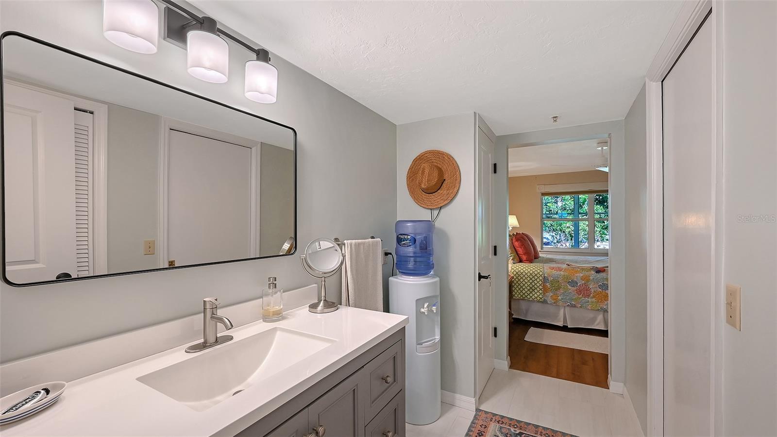 1203 SIESTA BAYSIDE DR #1203-D, SARASOTA, FL, 34242