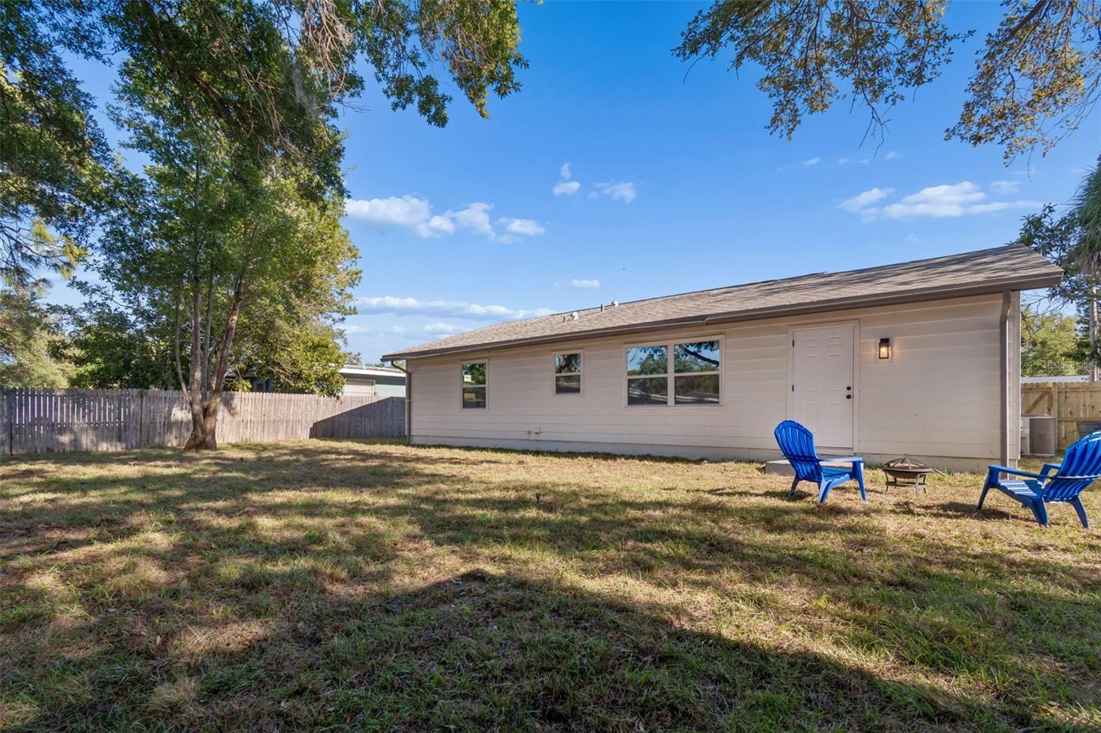 2735 20TH AVE SW, LARGO, FL, 33774