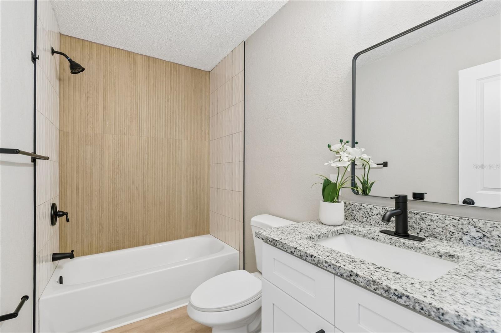 2735 20TH AVE SW, LARGO, FL, 33774