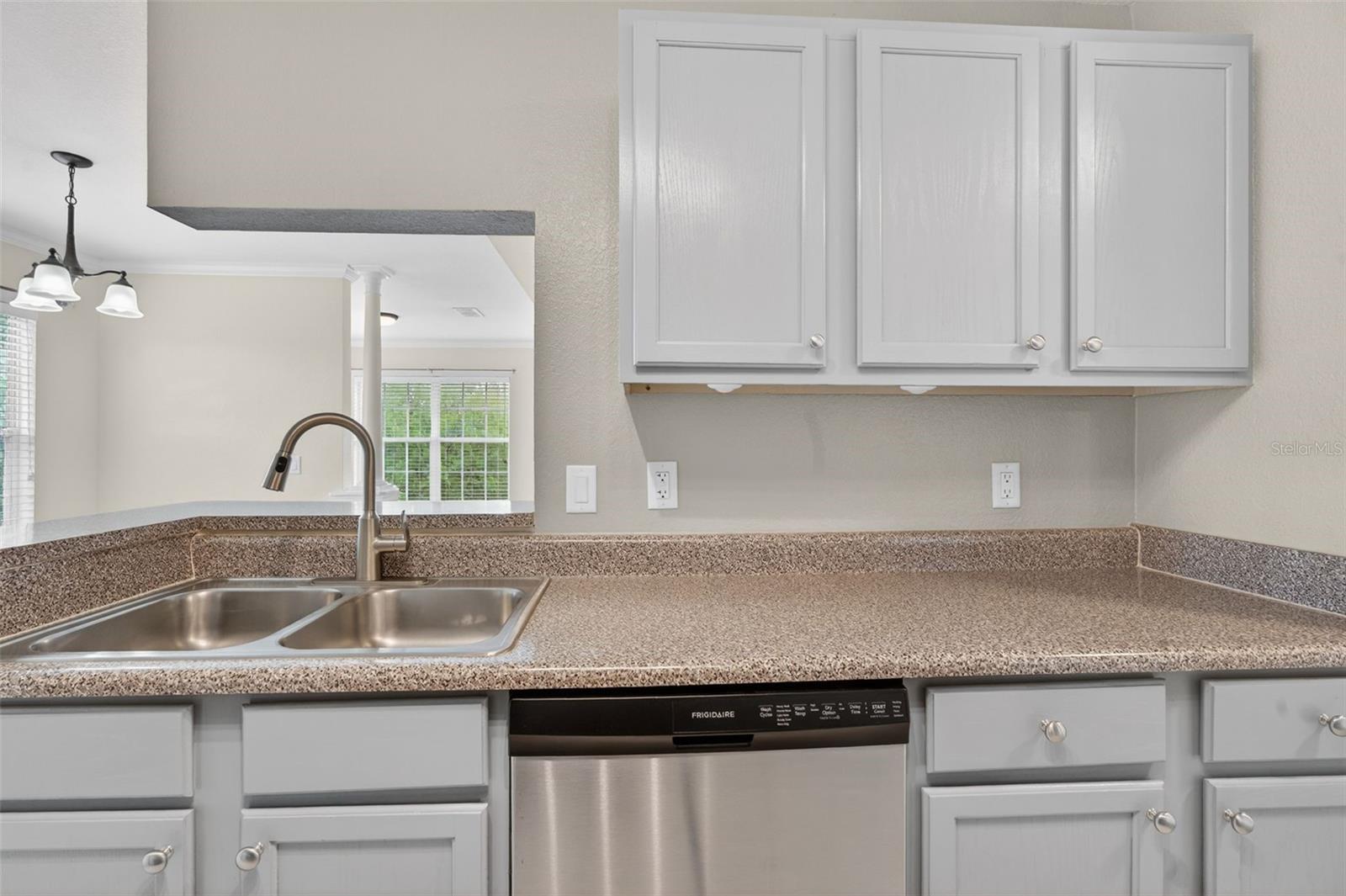 7800 POINT MEADOWS DR #1338, JACKSONVILLE, FL, 32256