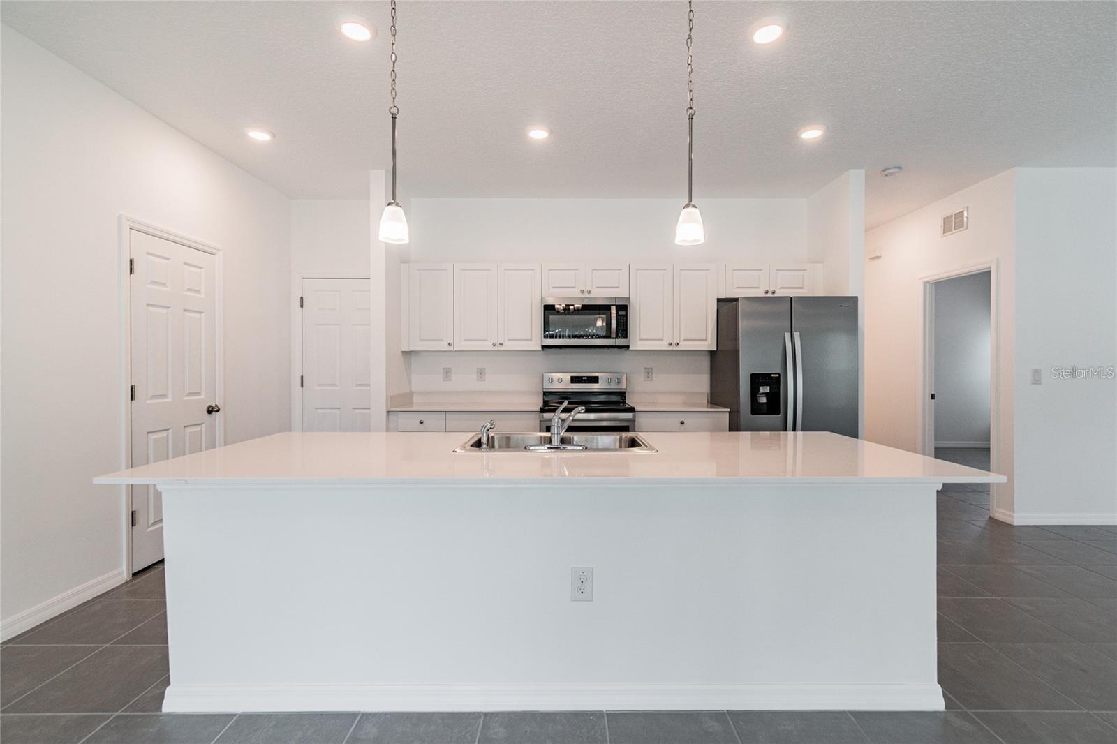 889 SERENADE ST NW, PALM BAY, FL, 32907