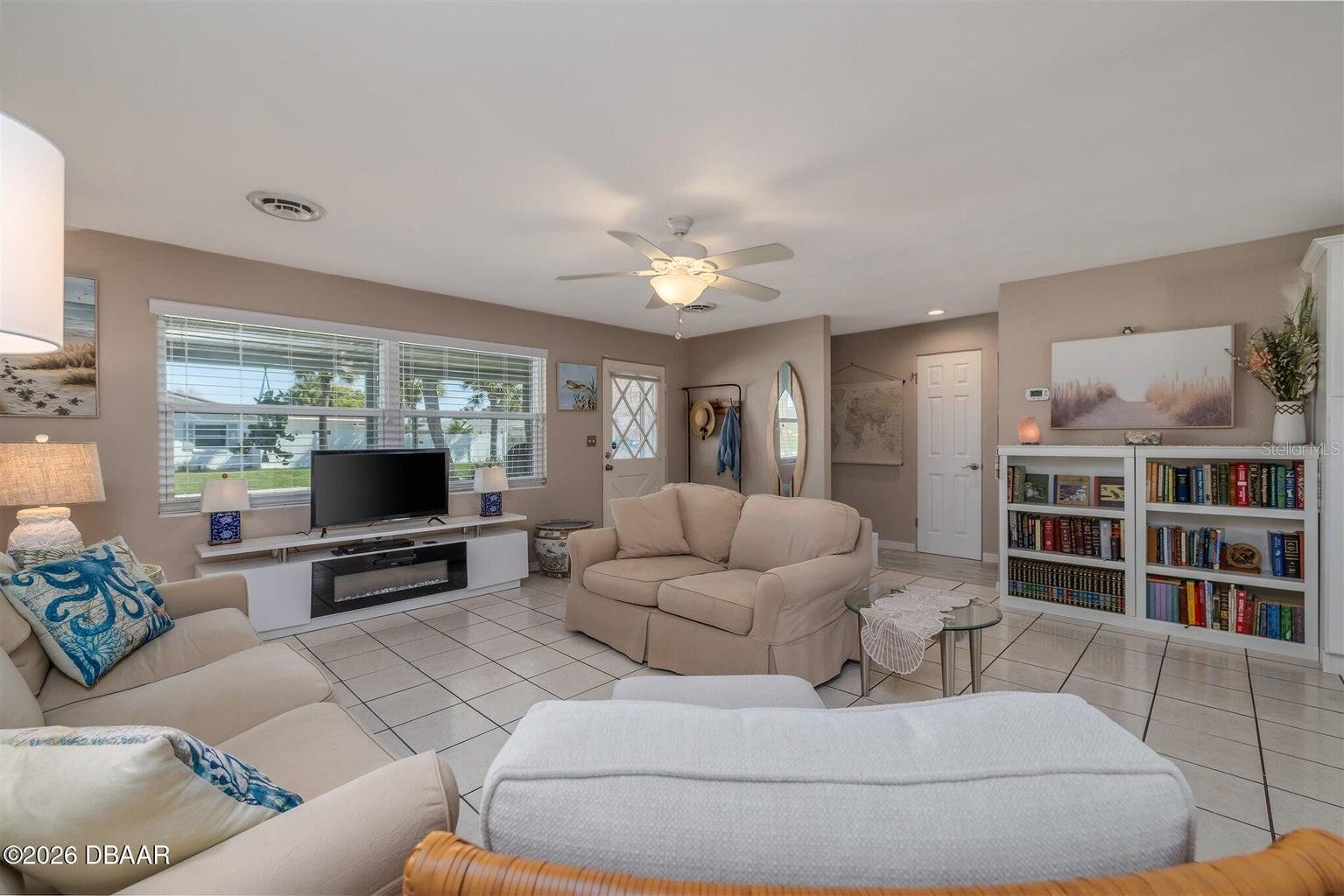 40 AQUA VISTA DR, ORMOND BEACH, FL, 32176