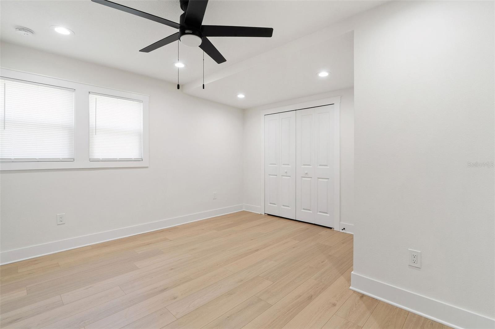 8711 N DEXTER AVE, TAMPA, FL, 33604