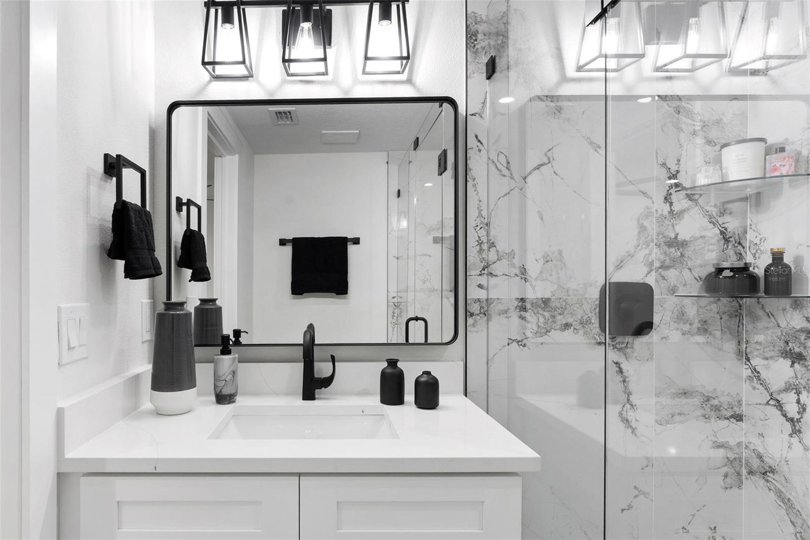 8711 N DEXTER AVE, TAMPA, FL, 33604