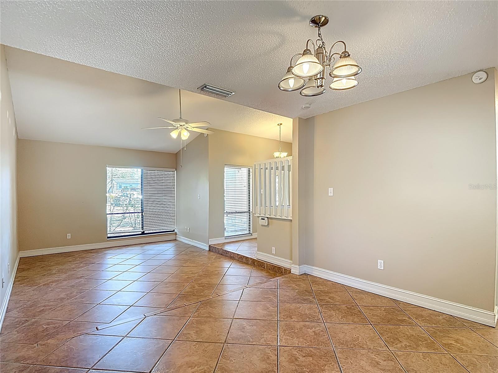 5001 MELROW CT, TAMPA, FL, 33624