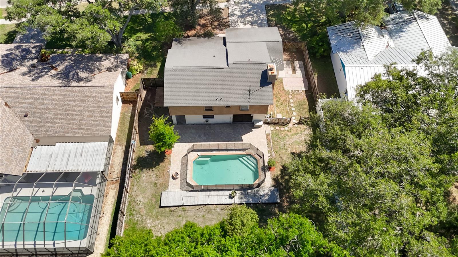 5001 MELROW CT, TAMPA, FL, 33624