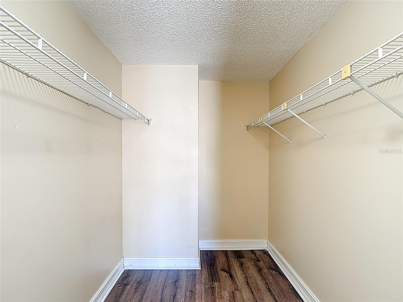 5001 MELROW CT, TAMPA, FL, 33624