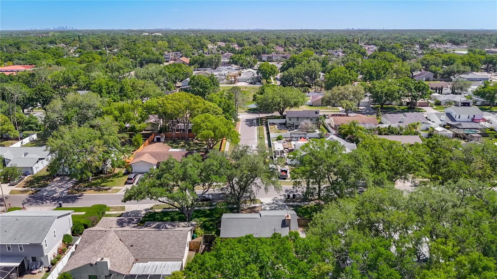 5001 MELROW CT, TAMPA, FL, 33624