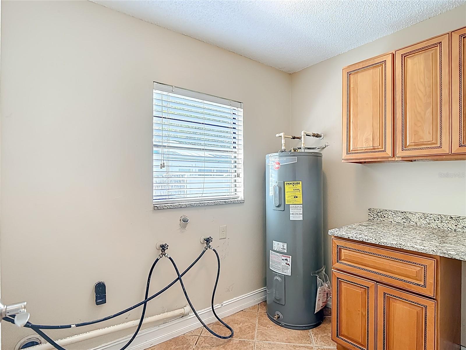 5001 MELROW CT, TAMPA, FL, 33624