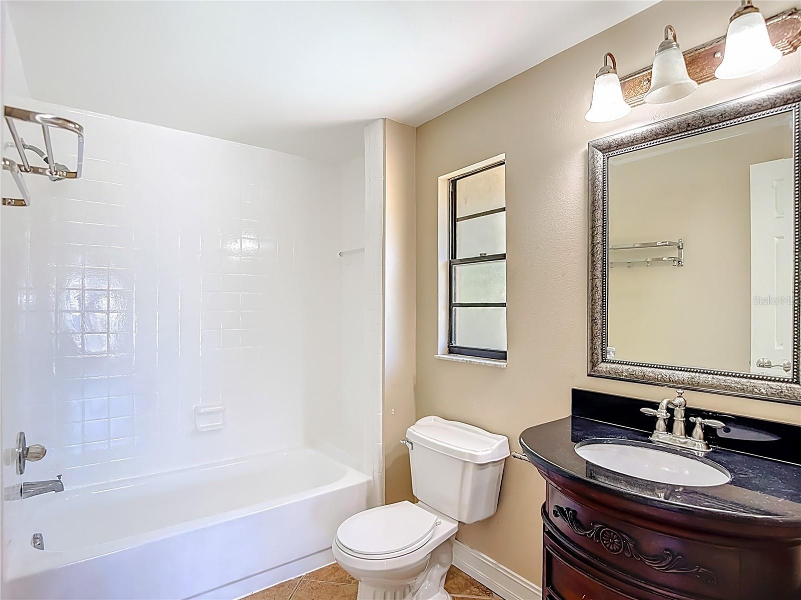 5001 MELROW CT, TAMPA, FL, 33624