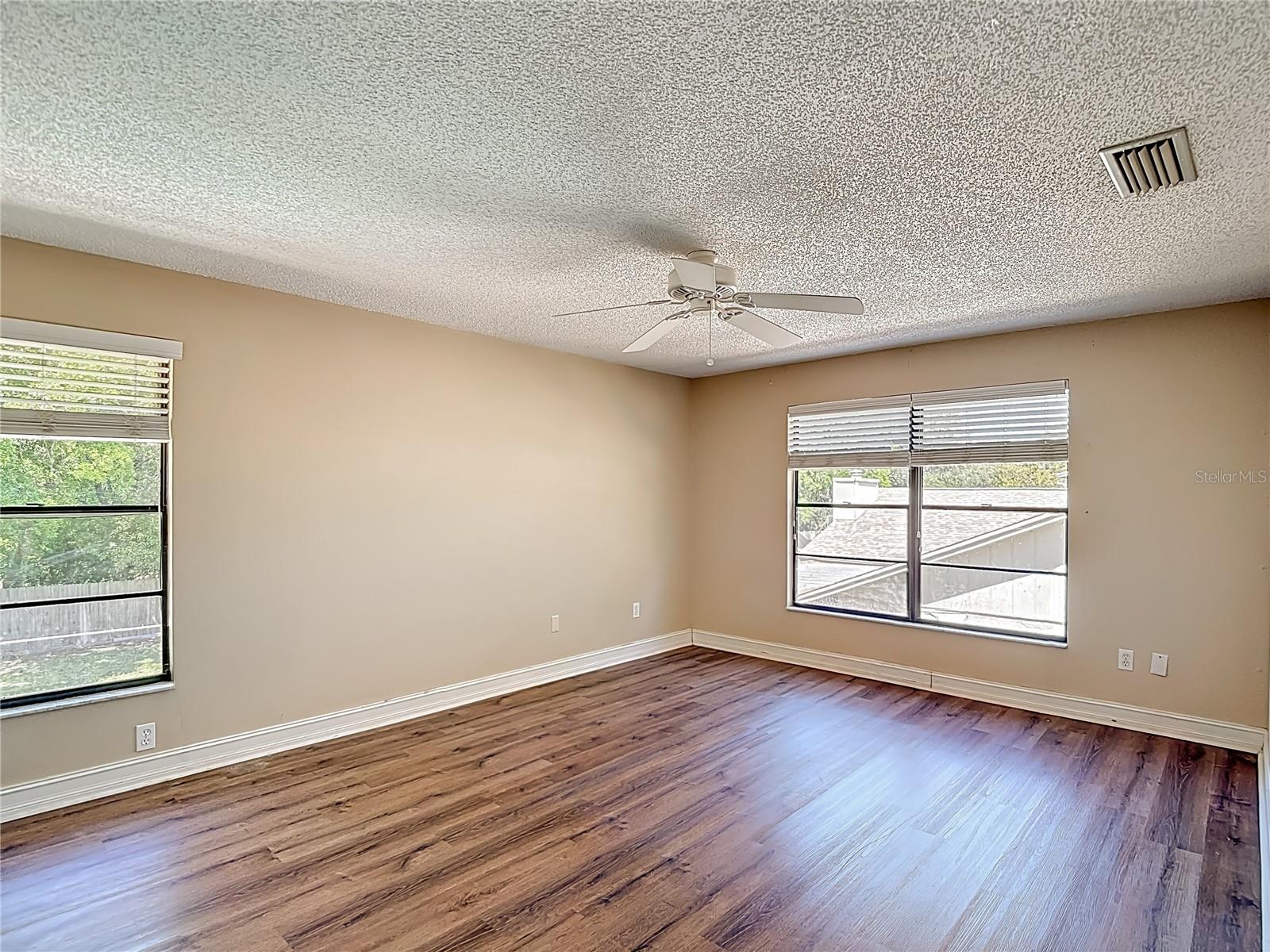 5001 MELROW CT, TAMPA, FL, 33624