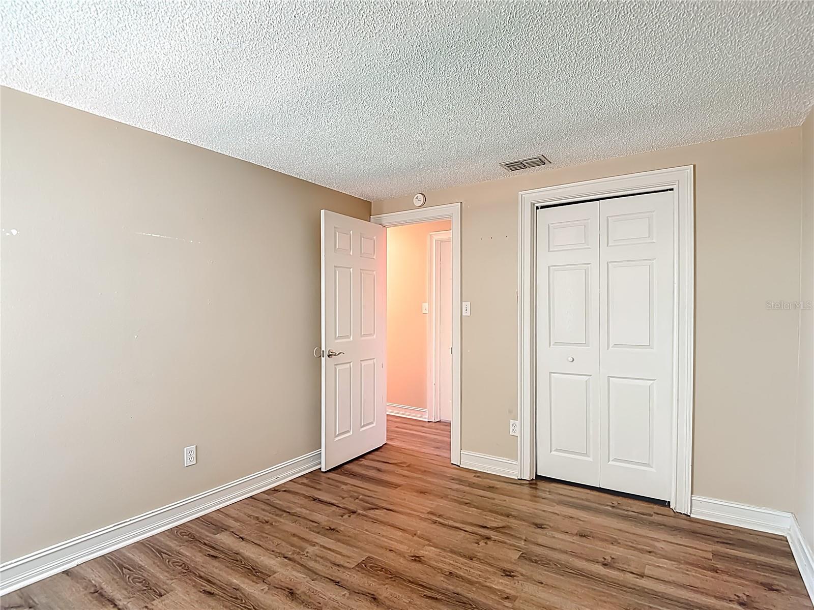 5001 MELROW CT, TAMPA, FL, 33624